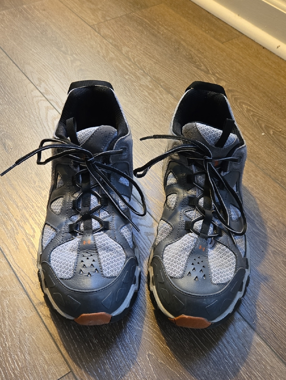 Under Armour Men's Gray and Black Trail Running Shoes